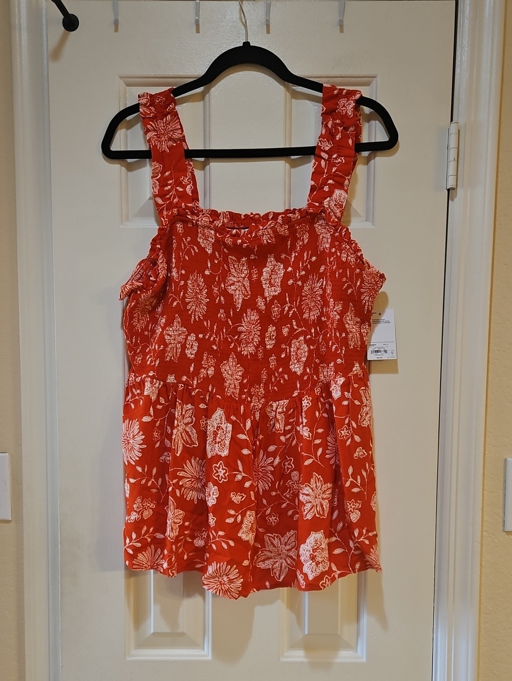 Sonoma Red White Floral Smocked Tank Top